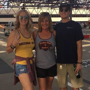 Meet your Posher, Debbie